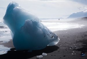 Diamond_beach_Jokulsarlon_glacier_lagoon-Iceland