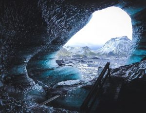 Katla cave